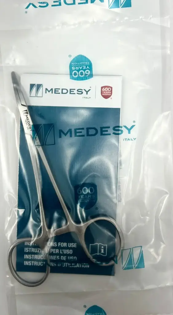 PINZA STRAIGHT HEMOSTATICA MOSQUITO PUNTA CURVA 125mm COD. 1520